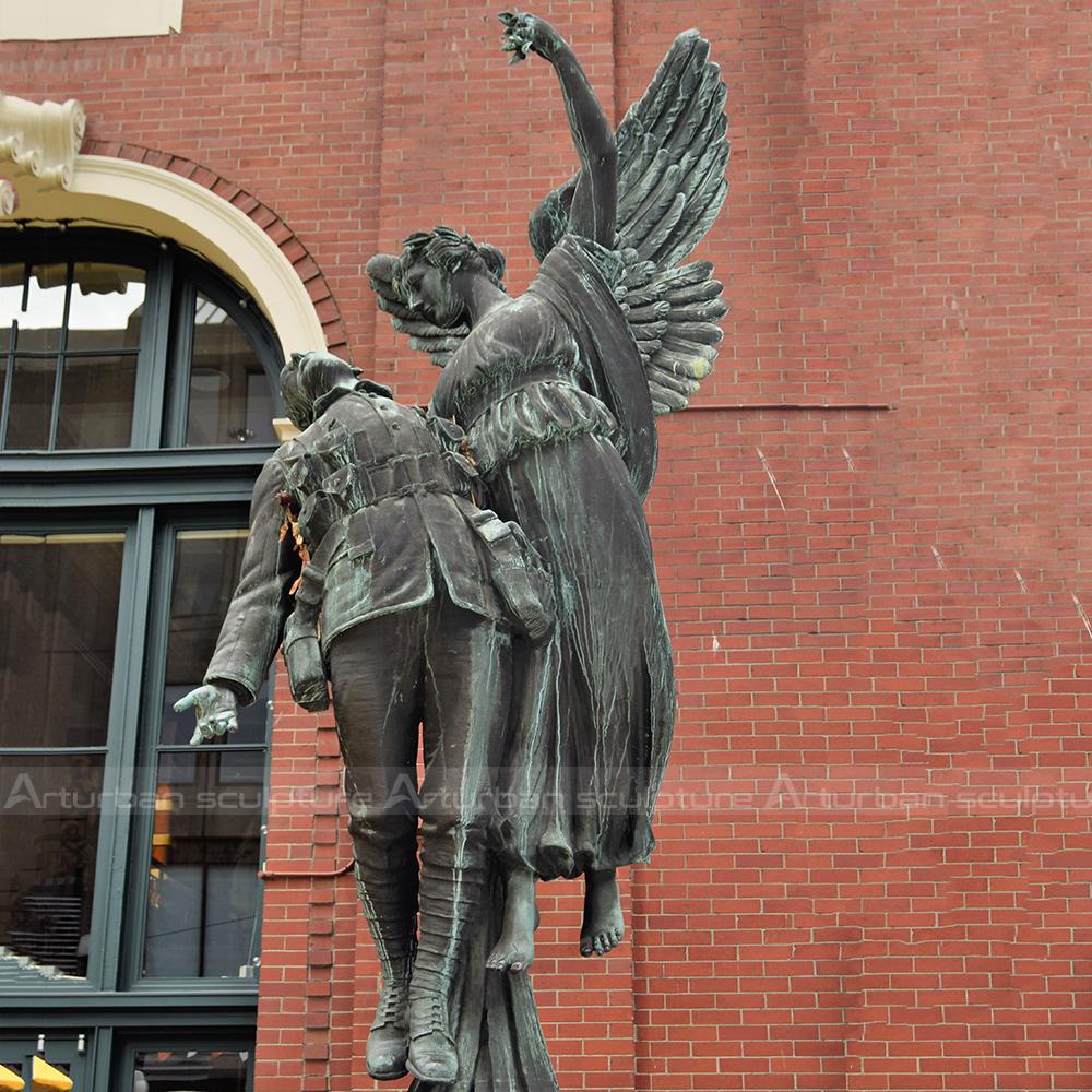 estatua de ángel guardián