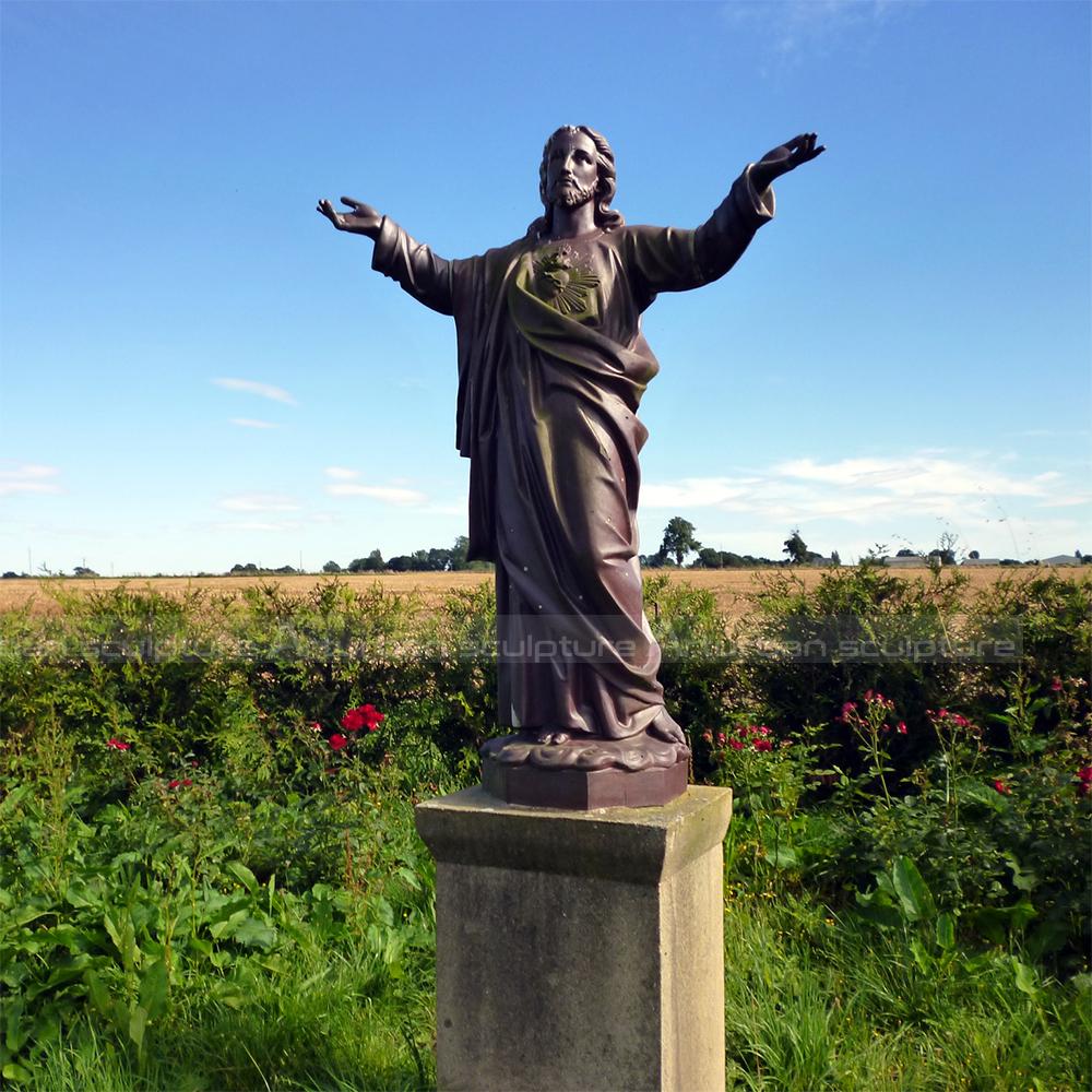 Jesus-Christ-Skulptur