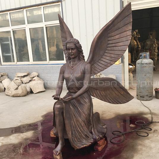 figurillas de ángel antiguo