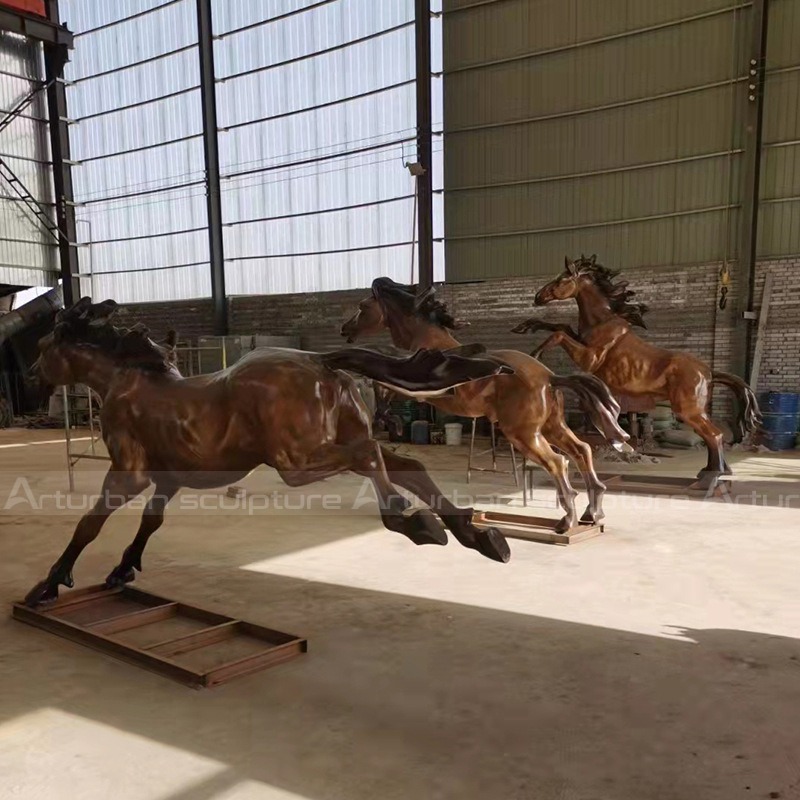 estatua de caballo de bronce en venta