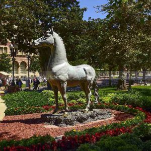 statue de cheval en bronze