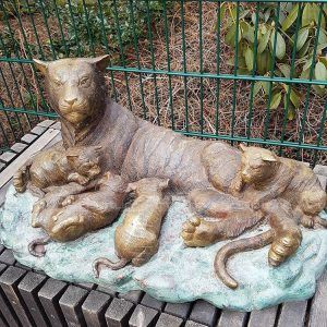 statue de tigre pour extérieur