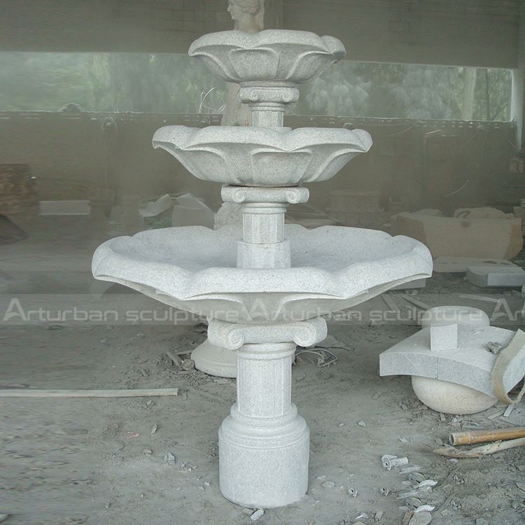 Marmor-Gartenbrunnen
