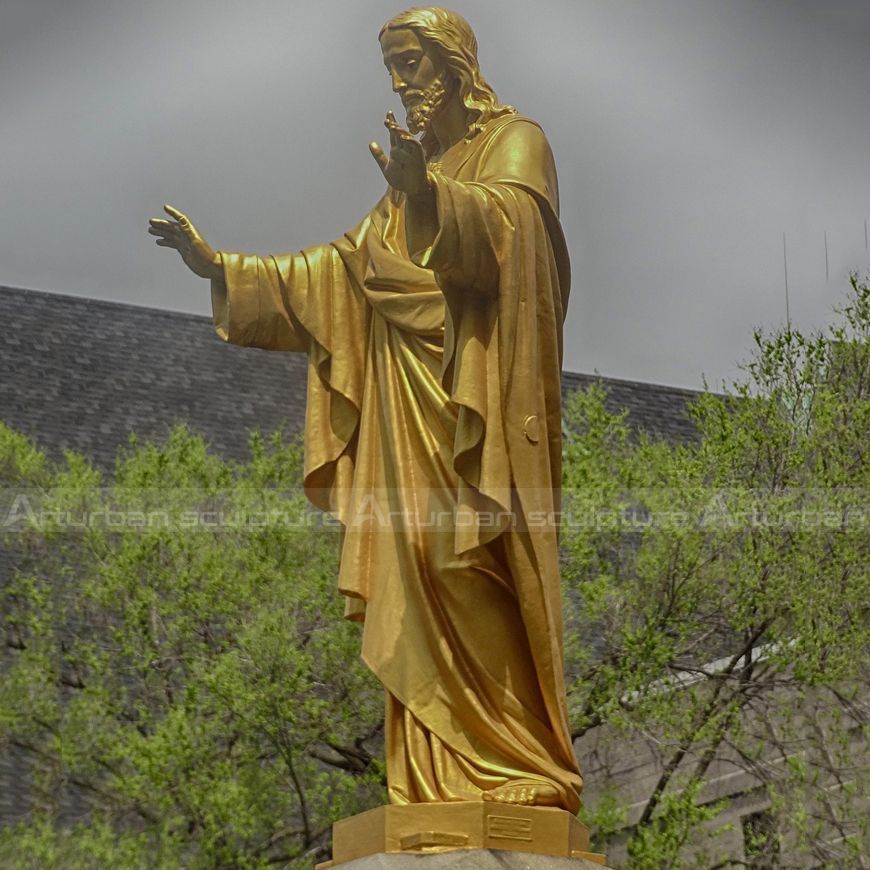 Außen-Sacred-Heart-Statue