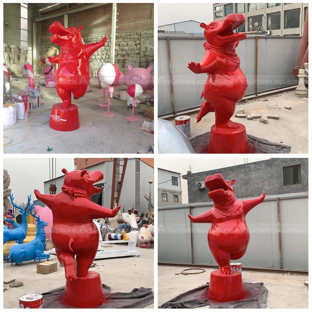 Statua di Ippopotamo che Balla