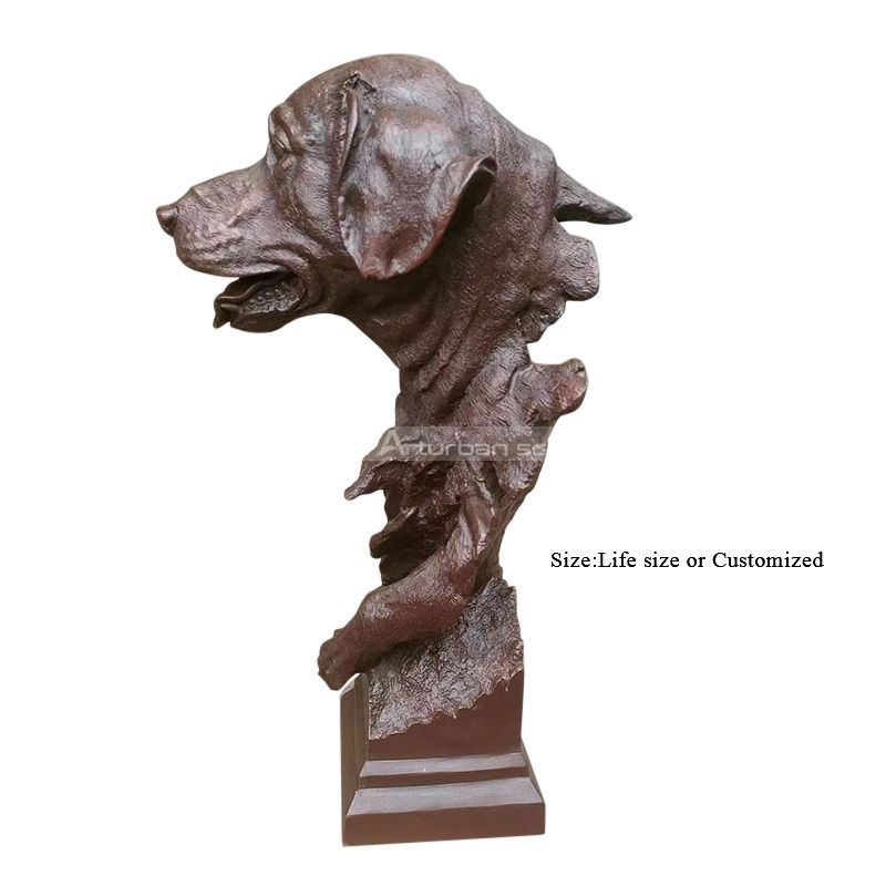 Escultura de Cabeça de Cachorro