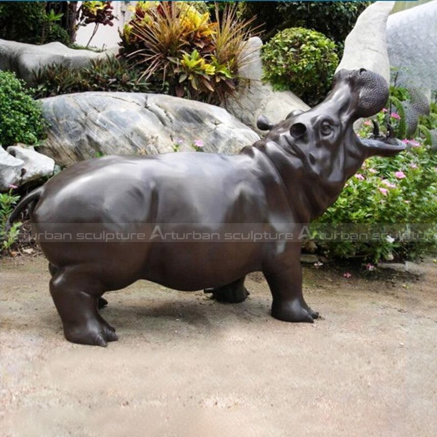 Bronze-Hippo-Statue
