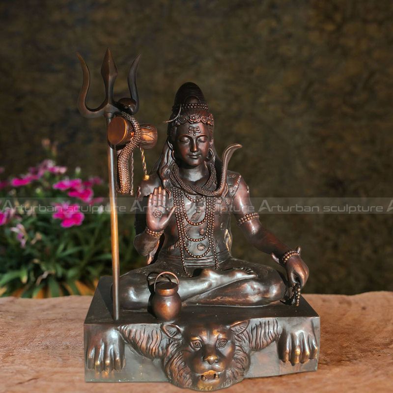 Gott Shiva Statue