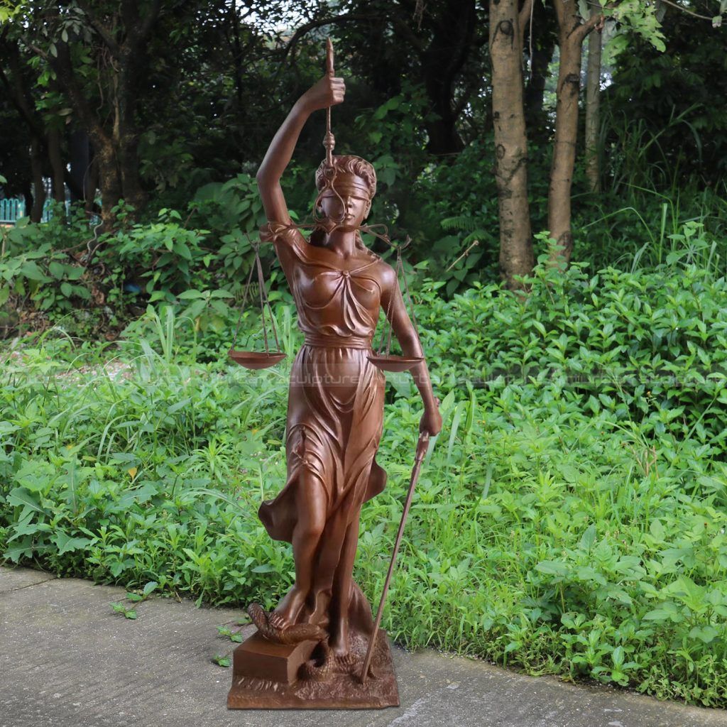 statue de la déesse de la Justice