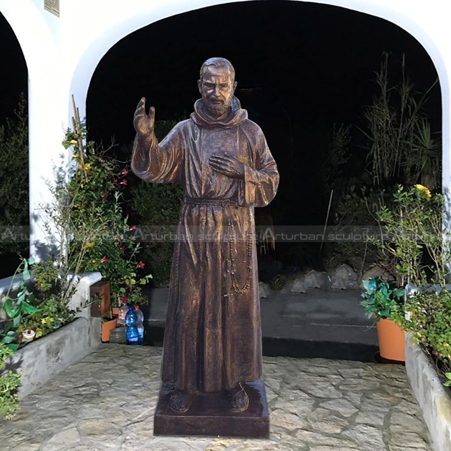 Estátua de Padre Pio para Jardim