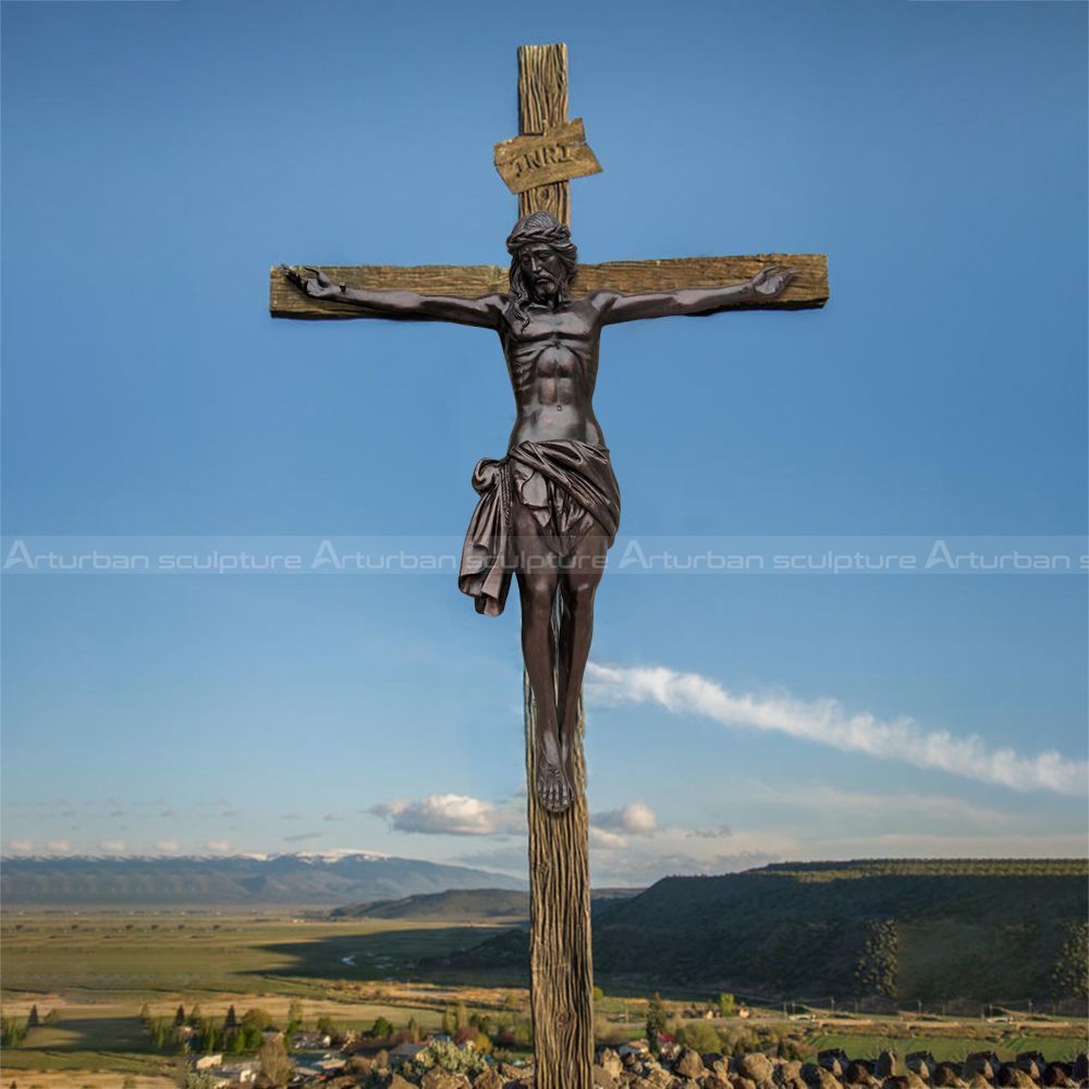 Statua di Gesù Crocifisso