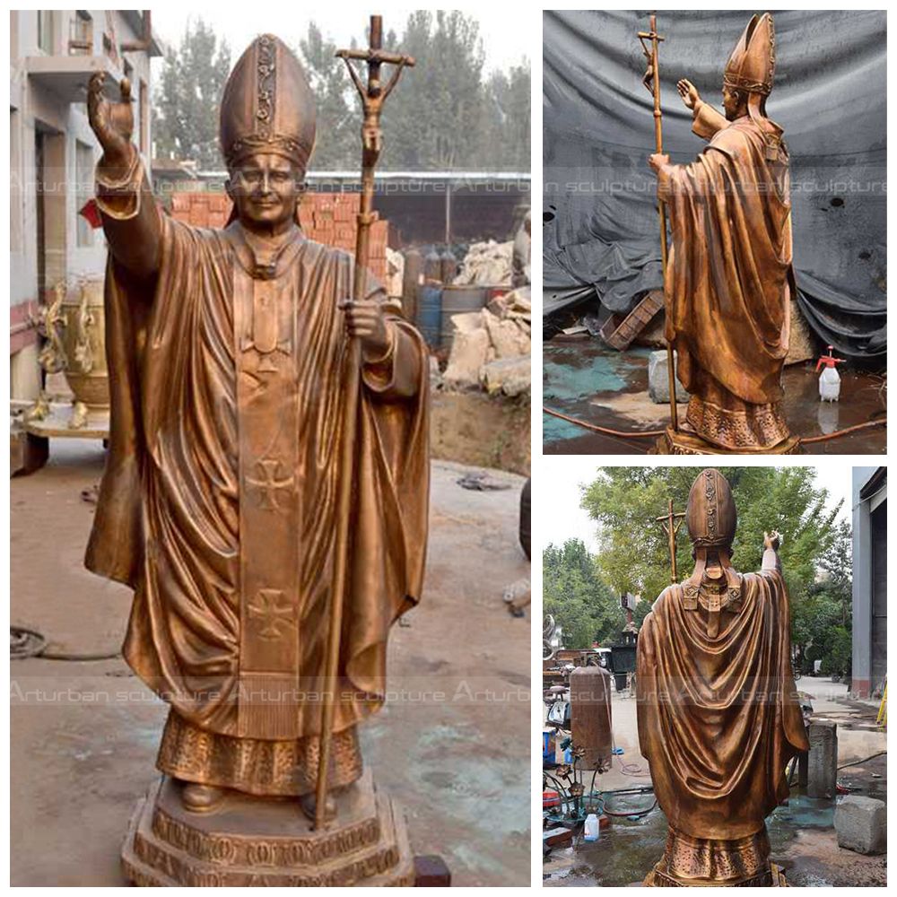 Statua di San Giovanni Paolo II