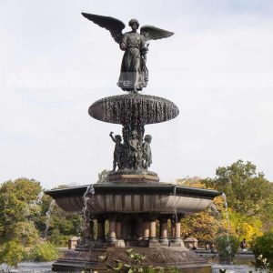 statua della fontana di Bethesda