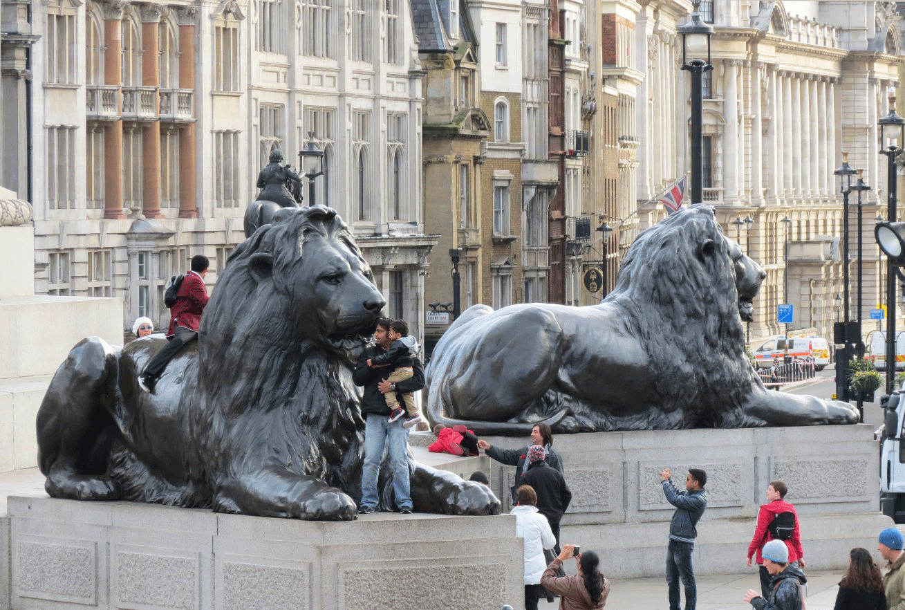 Scultura Leoni Piazza Trafalgar
