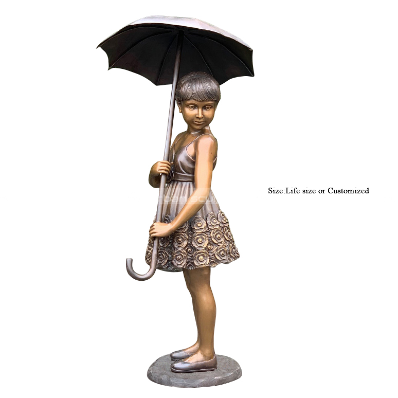 Ragazza con Ombrello Fontana d'Acqua