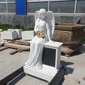 statue d'ange pour tombe