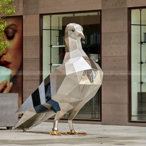 outdoor Taubenstatuen