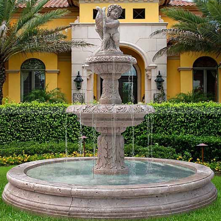 großer Marmorbrunnen