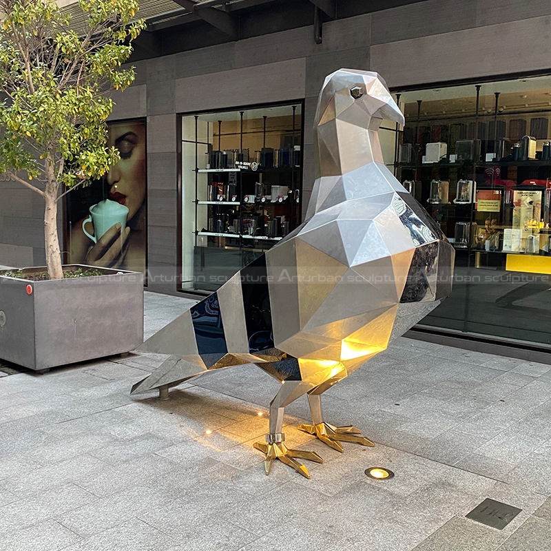 outdoor Taubenstatuen