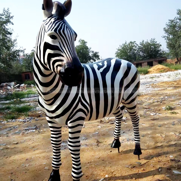 lebensgroße Zebra-Statue