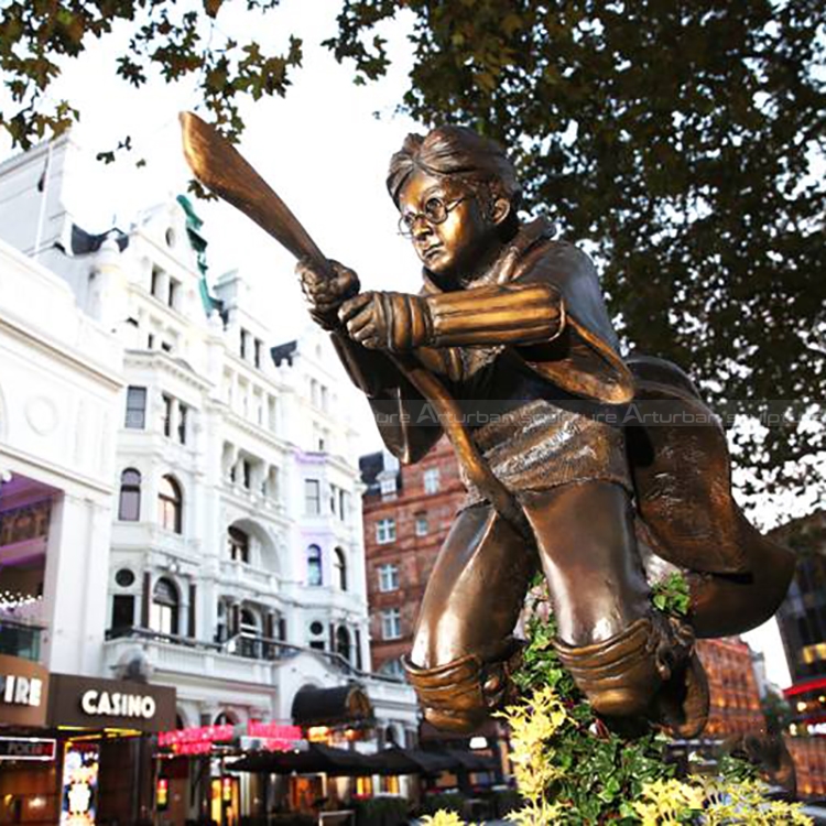 statue en bronze d'Harry Potter