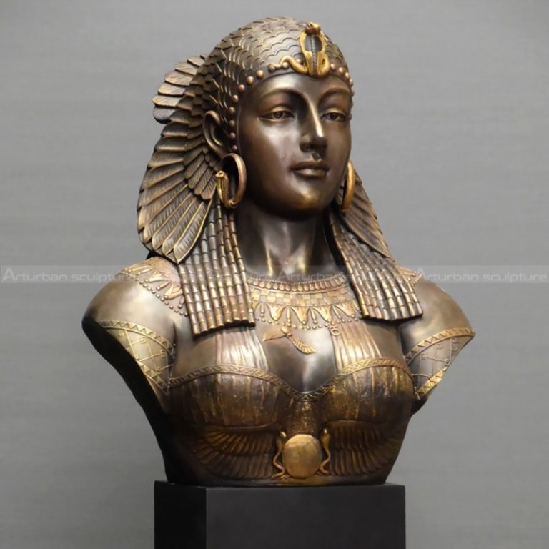Kleopatra-Büste-Statue
