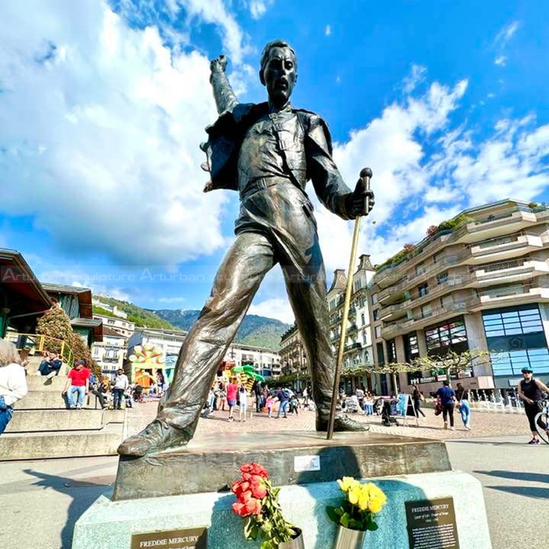 freddie mercury sculpture