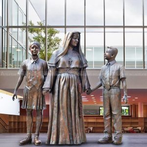 die nonne statue