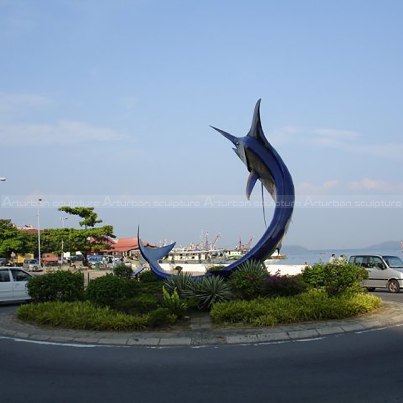 Blaue Marlin-Statue