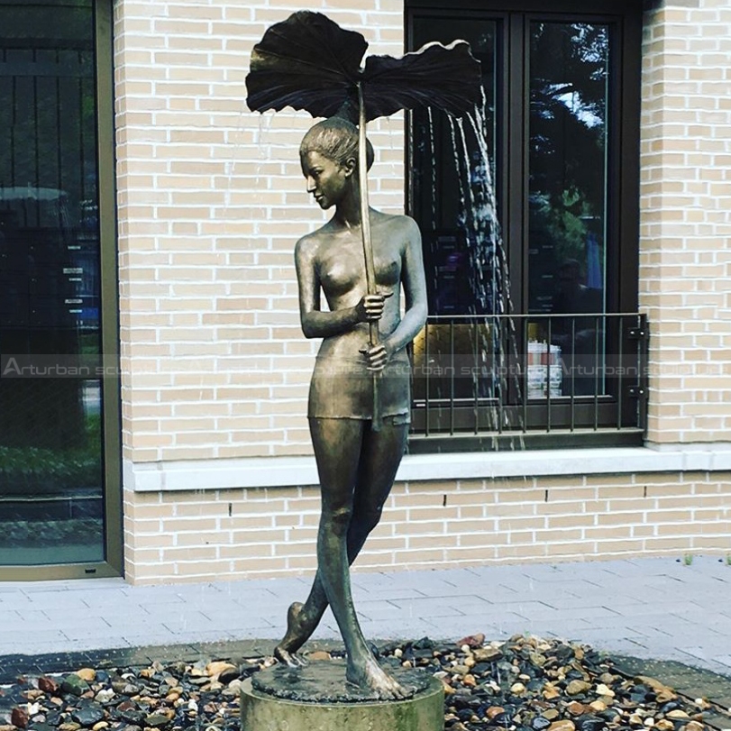 Fontaine à femme