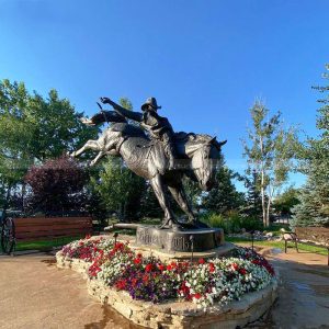 esculturas de bronze Chris Ledoux