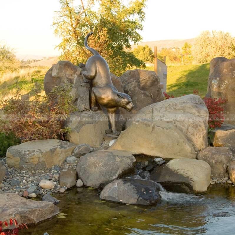Statue de couguar taille réelle