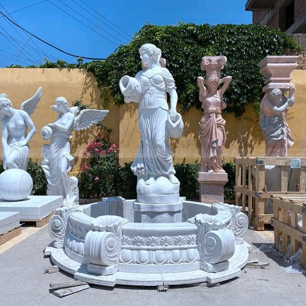 mulher fonte de água