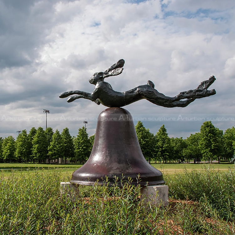 statue de lapin en bronze
