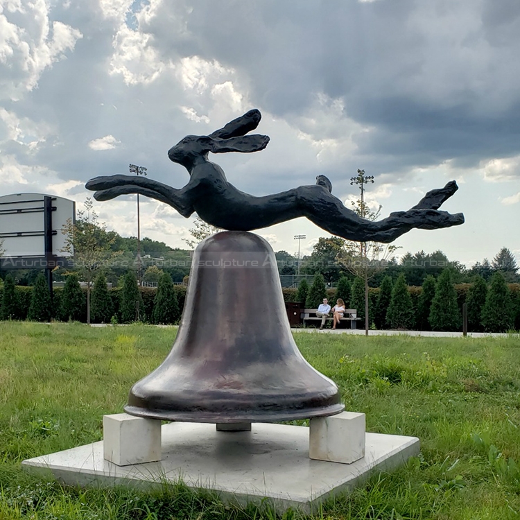 statue de lapin en bronze