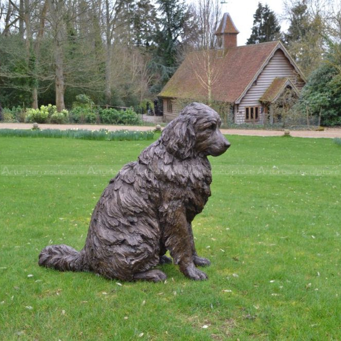 Statua da giardino di cane di Terranova
