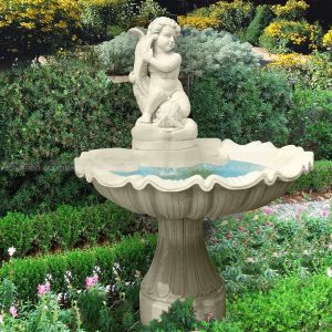fonte de mármore menino e peixe