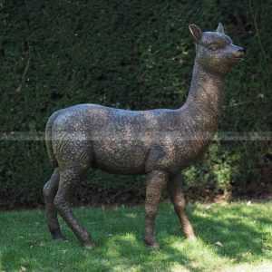 Alpaka-Gartendekoration