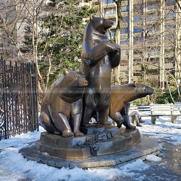 estatuas de osos para exteriores