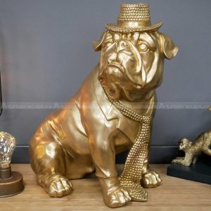 scultura di bulldog inglese