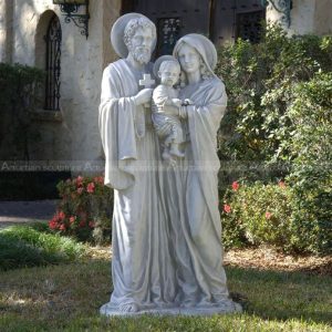 estatua de jesús, maría y josé