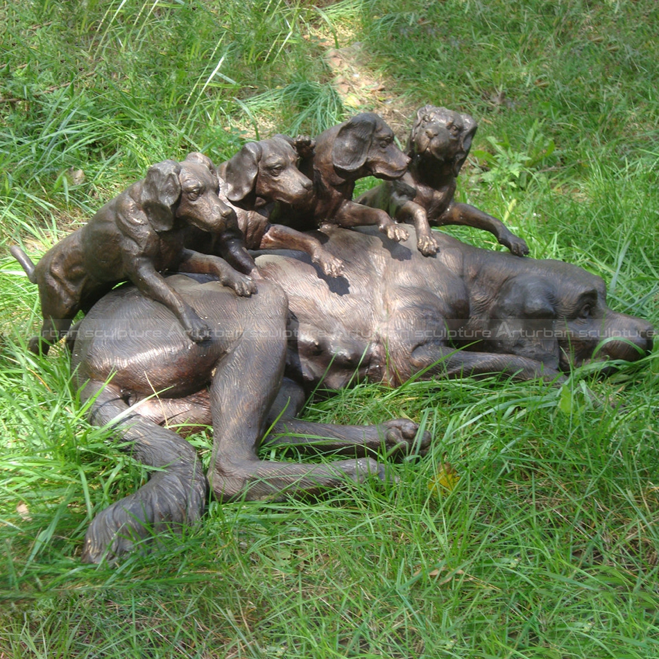 estatua de labrador para jardín exterior