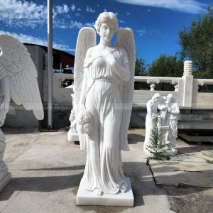 escultura de ángel de mármol