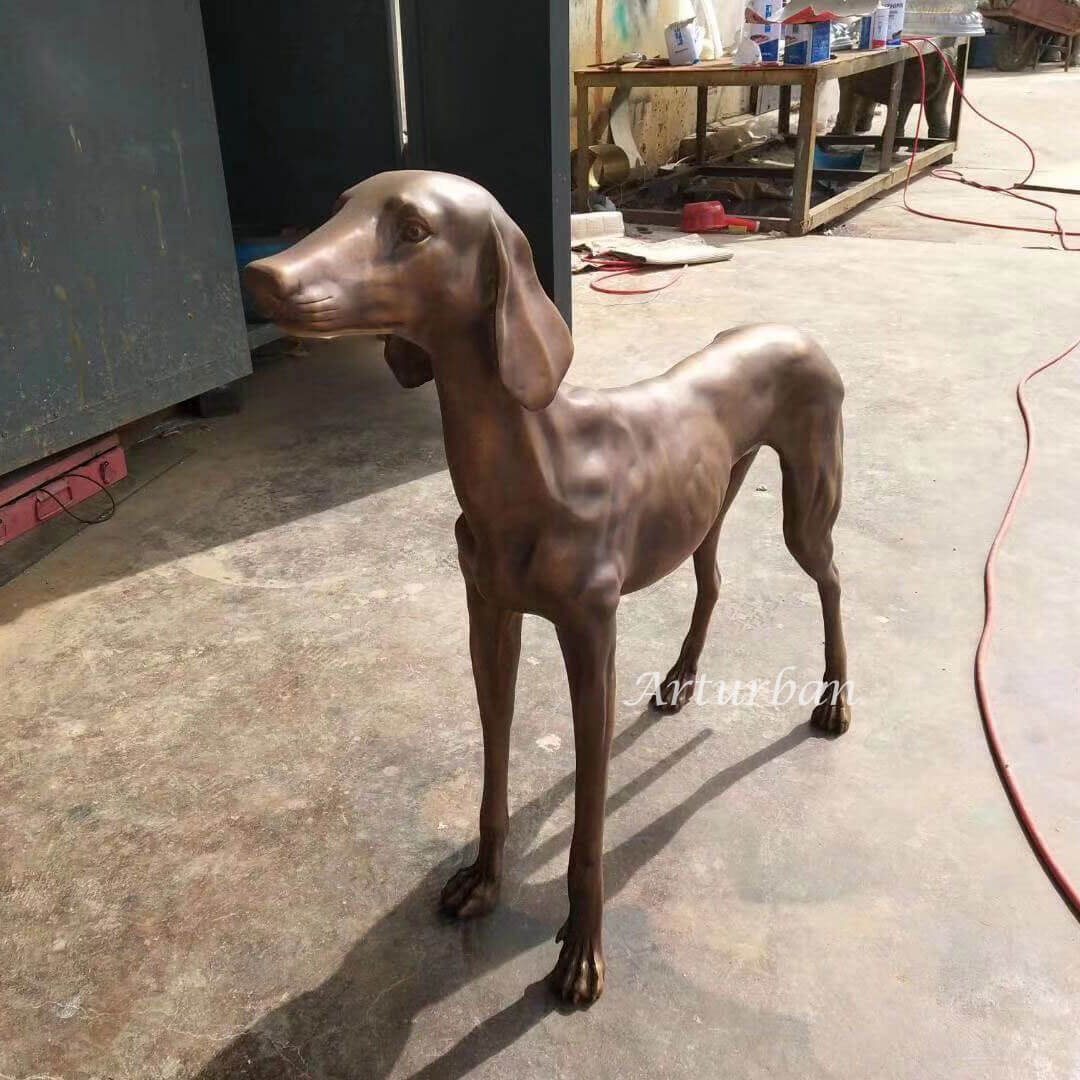 Statua di cane personalizzata