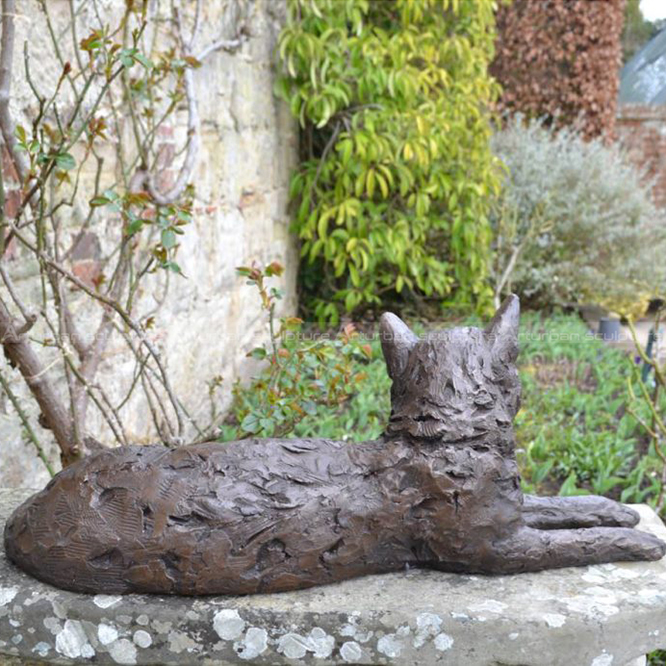 estatuas grandes de gatos para exteriores
