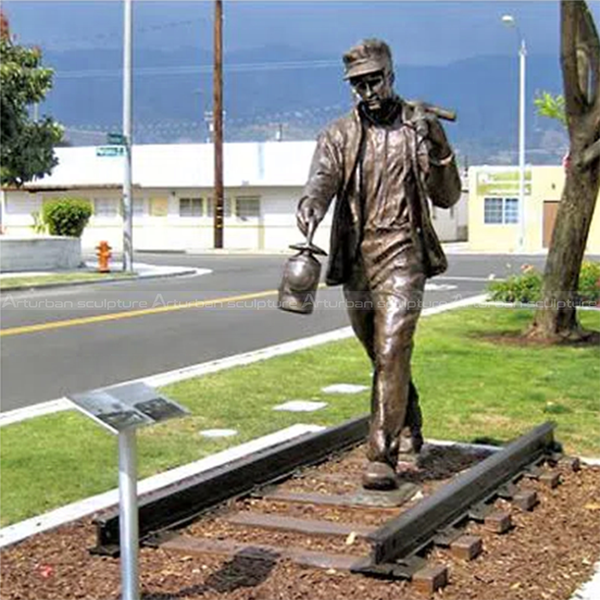 track walker statue
