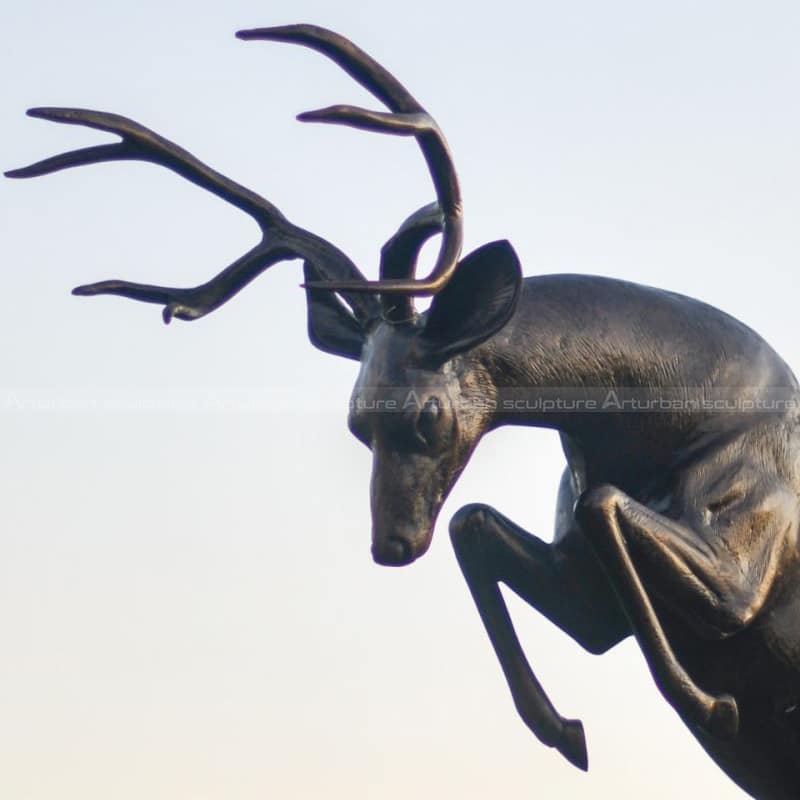 ornamento de cervo de bronze