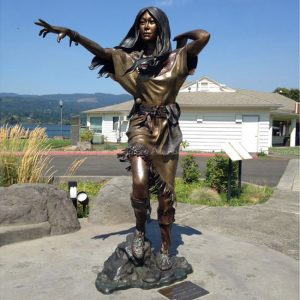 escultura de bronze de sacagawea