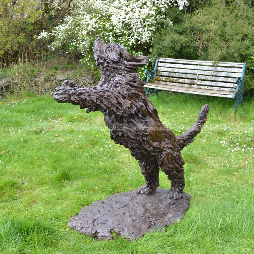 Bartcollie-Statue