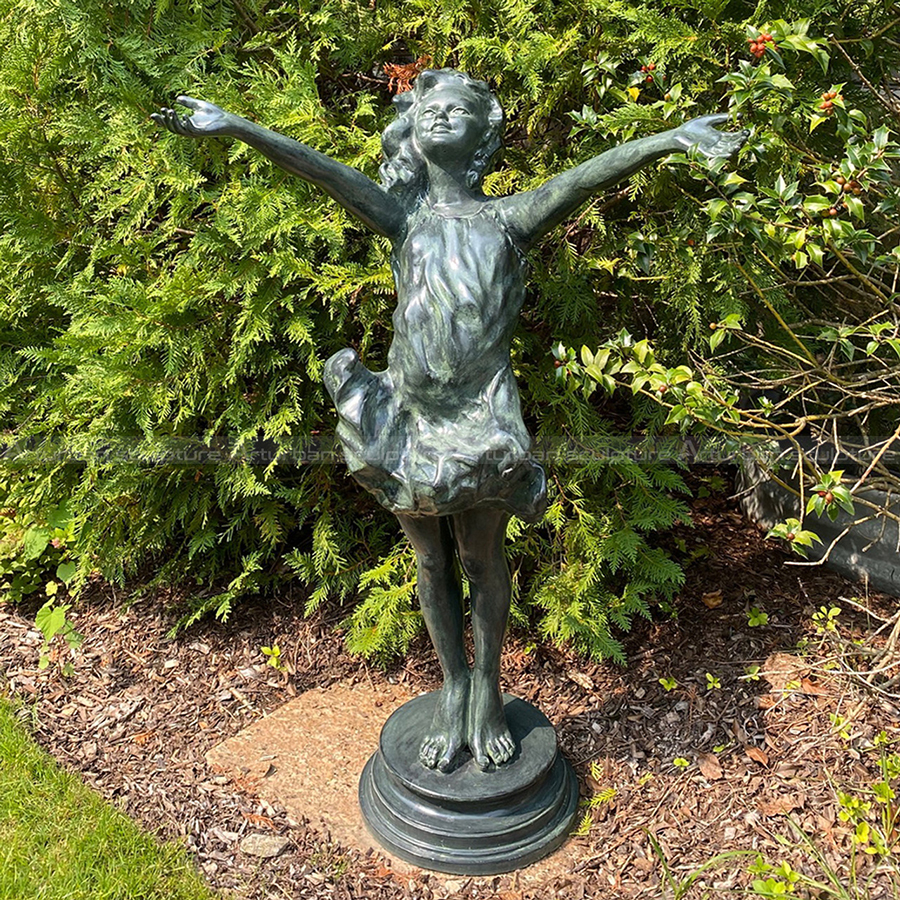 fontaine fille en bronze